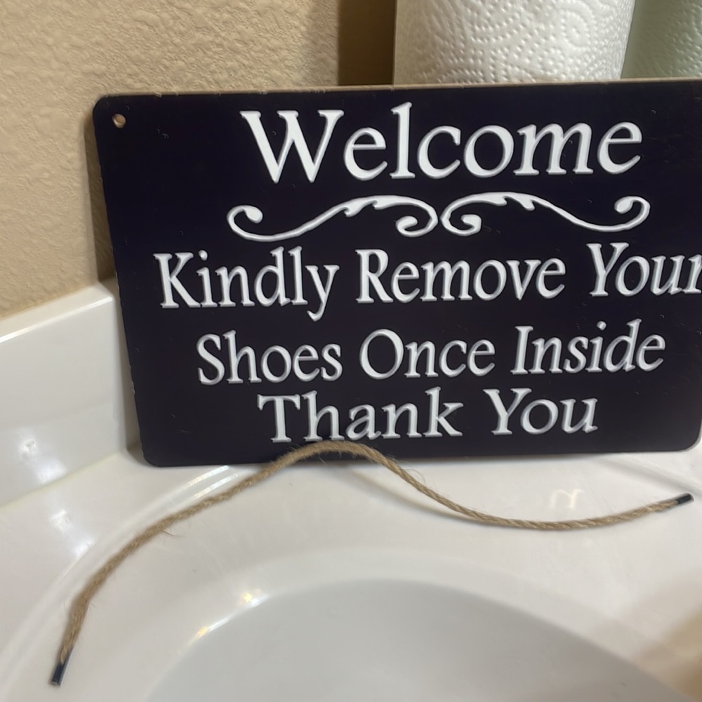 12x10 Decor Sign “Remove Shoes”